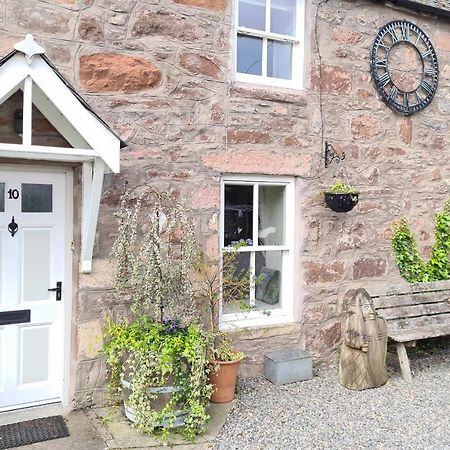 Alexander Courtyard Apartment Inverness Luaran gambar